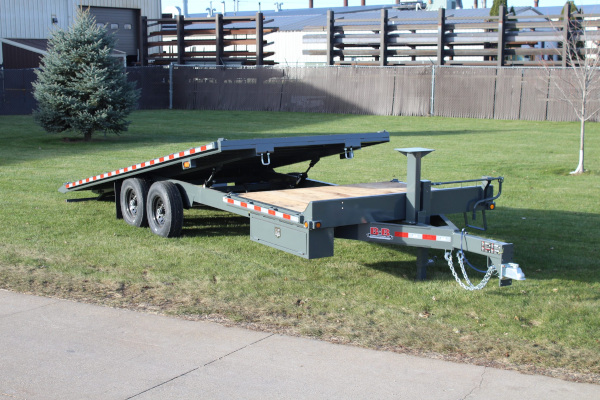 B-B Trailers | Flatbed Tilts | Model 14,000 lb. – 16,000 lb. Flatbed Tilts for sale at Leonard Truck & Trailer, Inc., Ohio