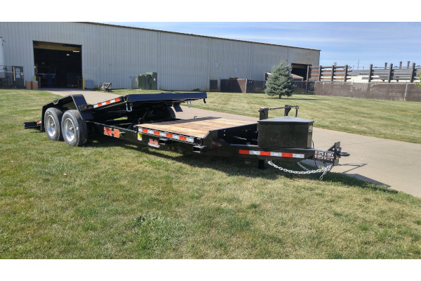 B-B Trailers 20K HD Tube Tilt for sale at Leonard Truck & Trailer, Inc., Ohio