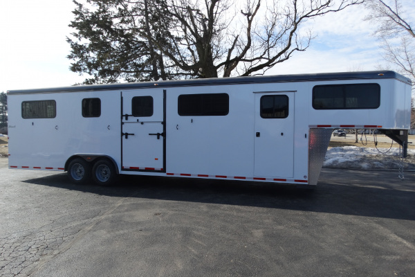 Hawk Trailers | Gooseneck | Model Model 114: 6 Horse Gooseneck Head to Head for sale at Leonard Truck & Trailer, Inc., Ohio