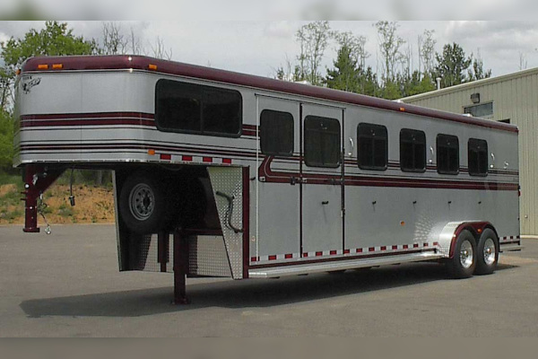 Hawk Trailers Model 126: 5 Horse Gooseneck Slant with Dress for sale at Leonard Truck & Trailer, Inc., Ohio