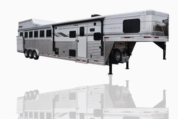 SMC Trailers | LARAMIE Horse Trailers | Model SL8X11SFK LARAMIE™ for sale at Leonard Truck & Trailer, Inc., Ohio