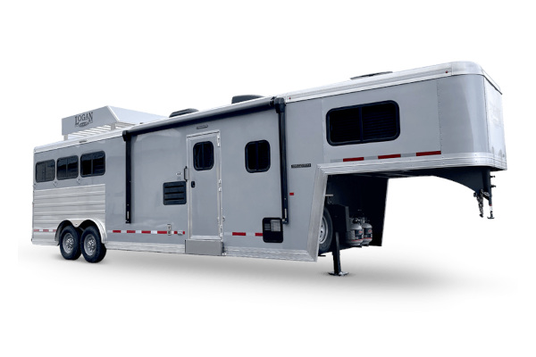 Logan Coach | Standard Living Quarter Packages | Model BULLSEYE for sale at Leonard Truck & Trailer, Inc., Ohio