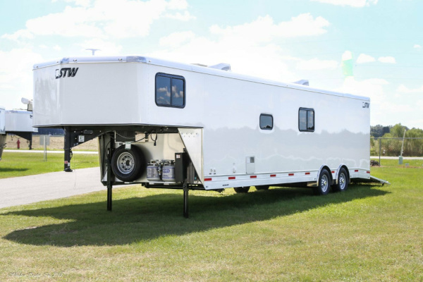 Shadow Trailer 85380-96-GN-2-8-14'LQ with 14' Living Space for sale at Leonard Truck & Trailer, Inc., Ohio