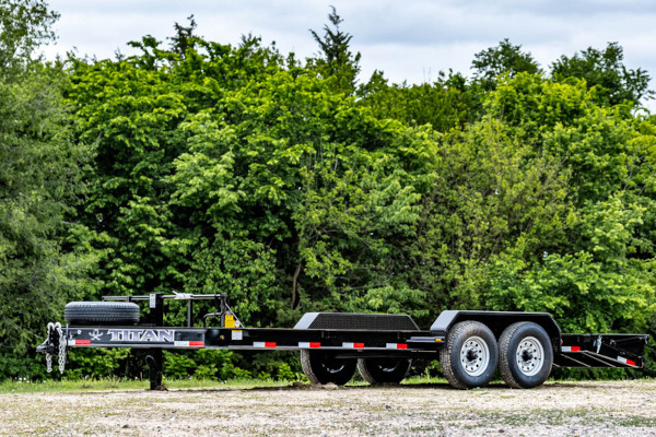 Titan Trailers | Utility Trailers | Model Lo-Glide Tail Utility for sale at Leonard Truck & Trailer, Inc., Ohio